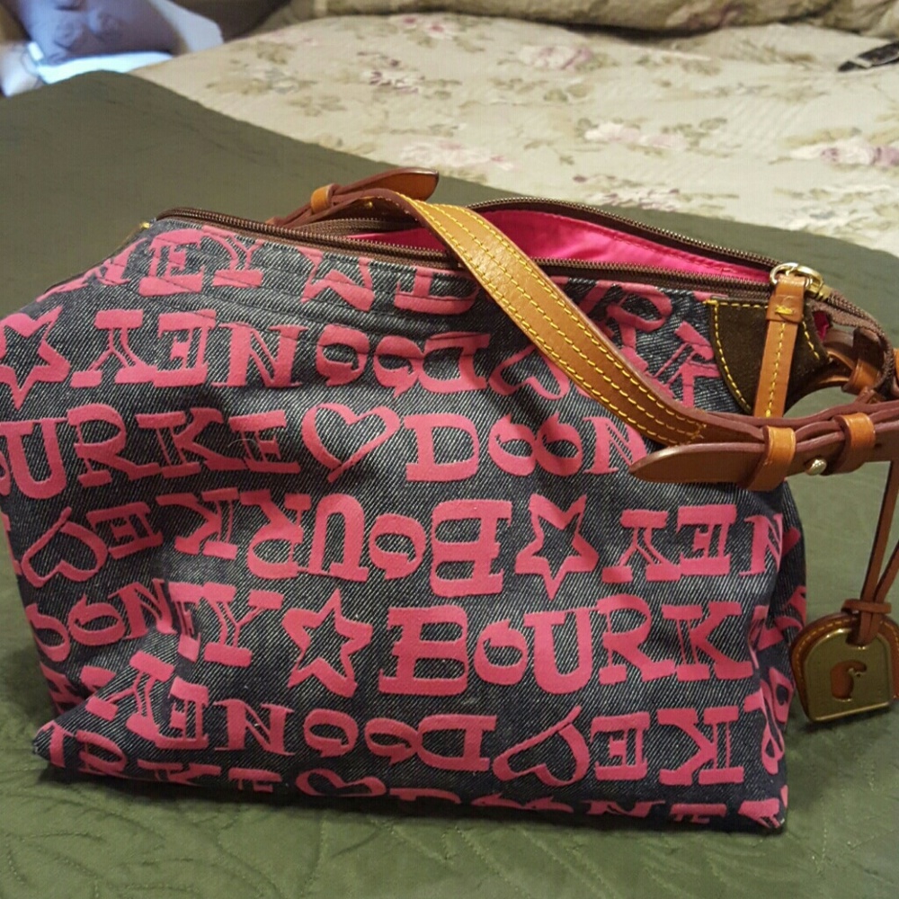 Dooney and Bourke Handbag
