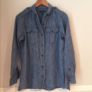 Gap Chambray Button Shirt Gap Chambray Button Shirt