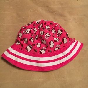 Hello kitty hat