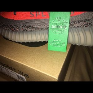 Yeezy v2 Beluga size 11 (men's)