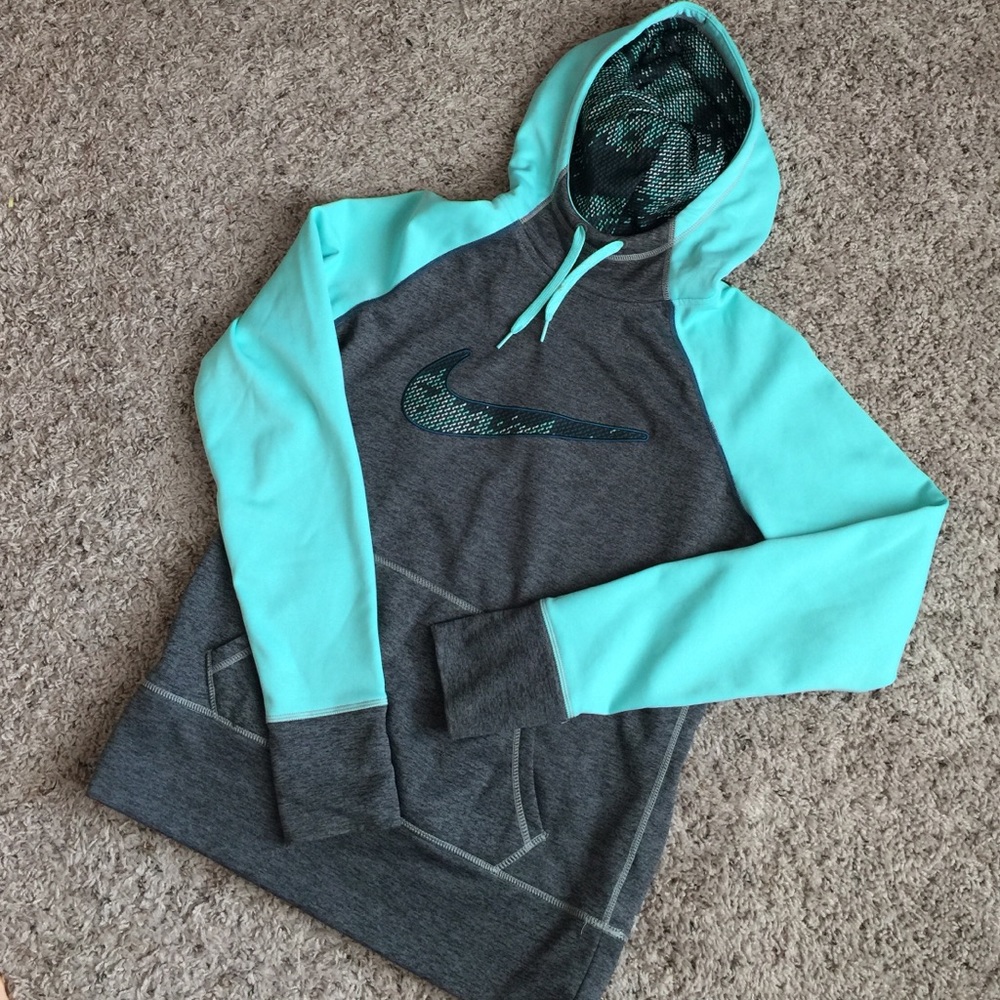 Nike ThermaFit Hoodie