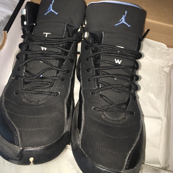 Air Jordan "Nubuck" 12's 2009 release - Picture 2 of 4