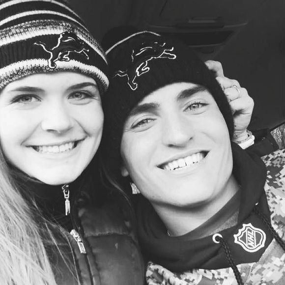 Meet your Posher, Alex - Picture 1 of 1