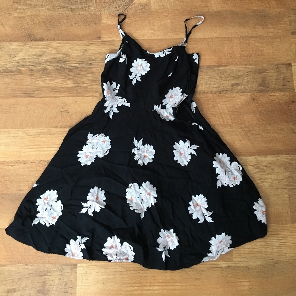 Black and floral Old Navy Dress