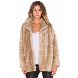 Kate spade New York blonde wink faux fur coat XS