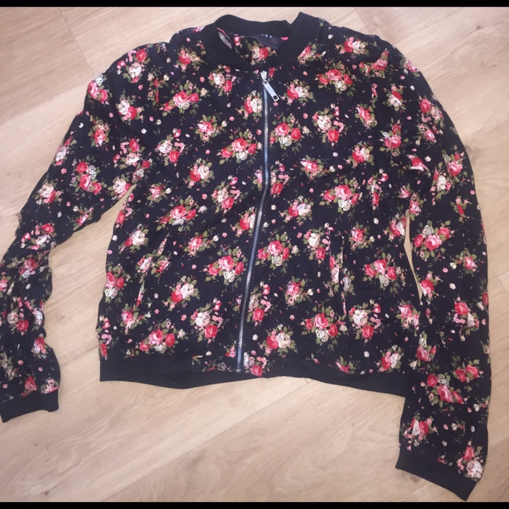 Floral zip up sweater