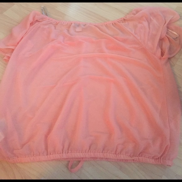 BOGO FREE Juniors forever 21 peach 🍑 top - Picture 3 of 3