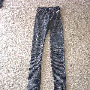 Nike leggings