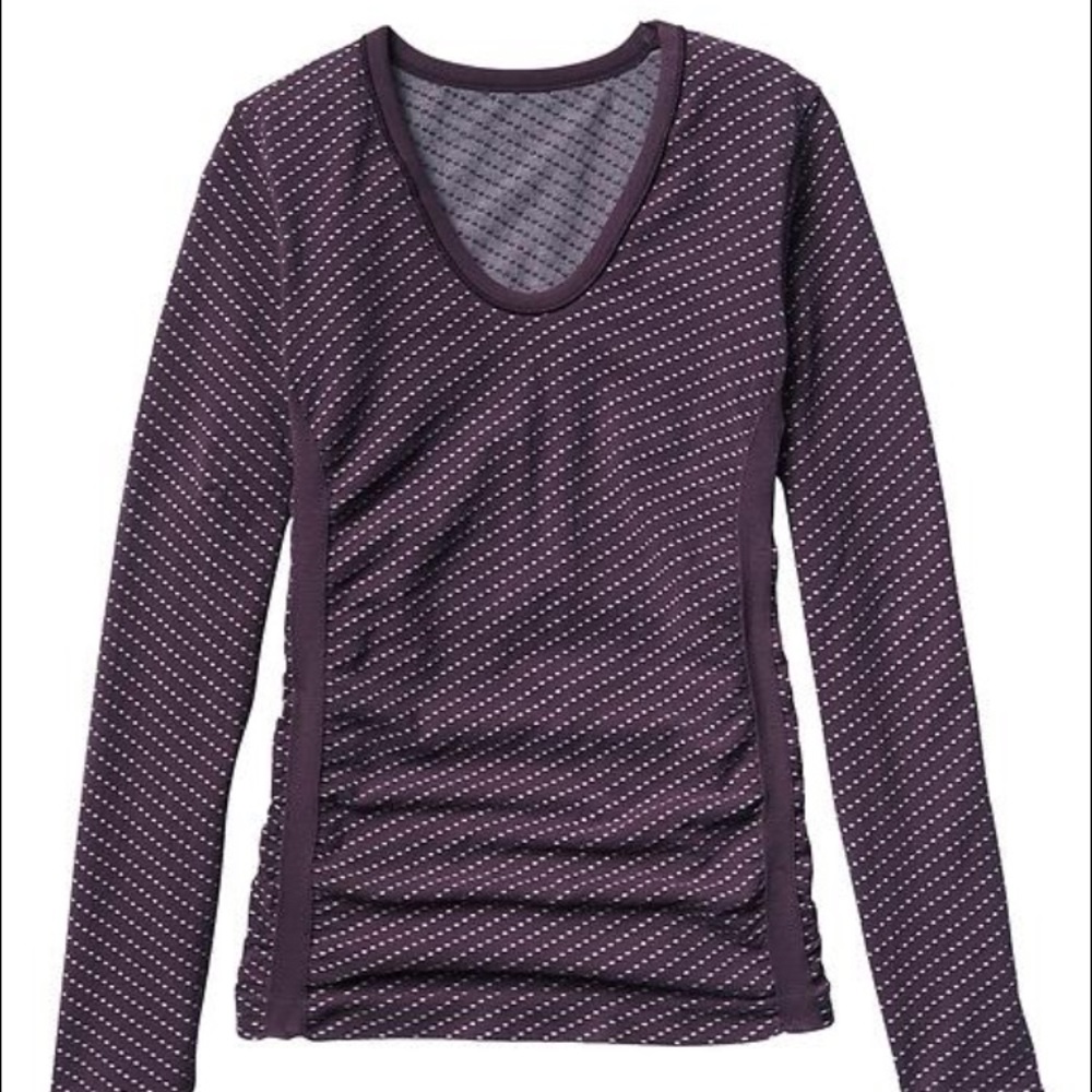 New Never Worn -Athleta Dottie Pure Top. Small