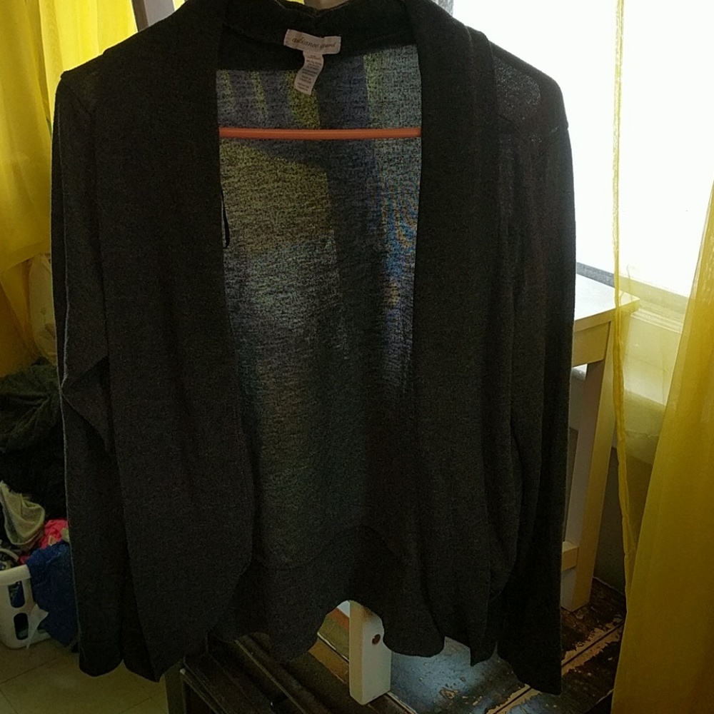 Cardigan shrug