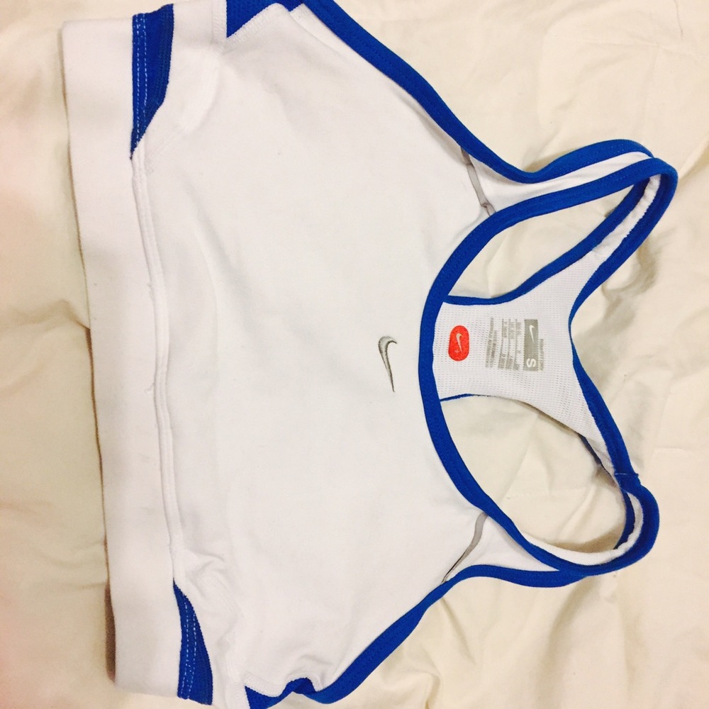 Nike sports bra