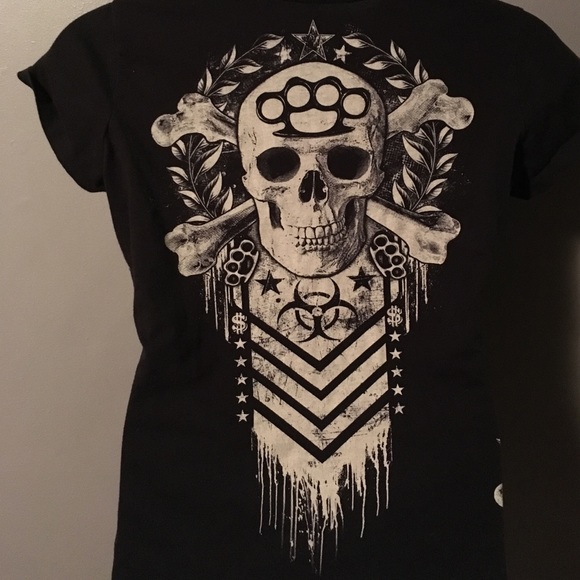 Tee - Picture 3 of 3