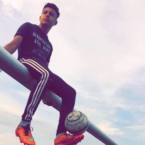 Meet your Posher, Luis