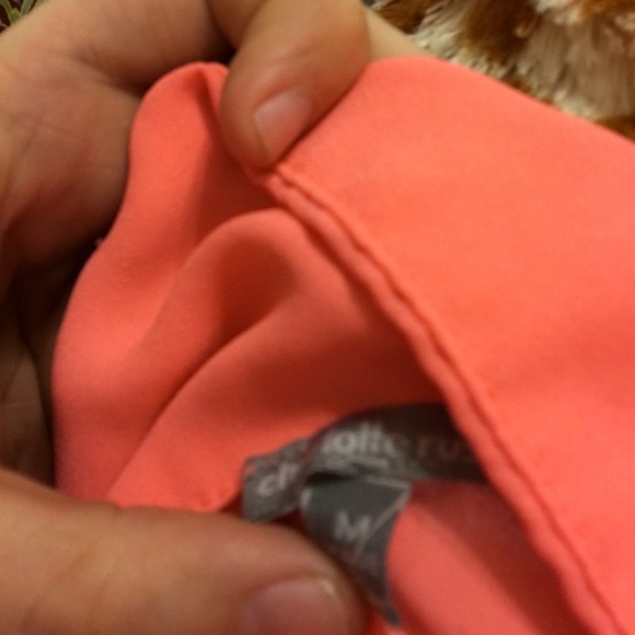 Neon pink shirt - Picture 2 of 3