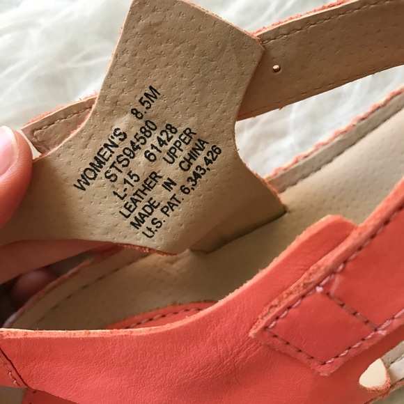 NIB Sperry Anchor Away sandal - Picture 4 of 4