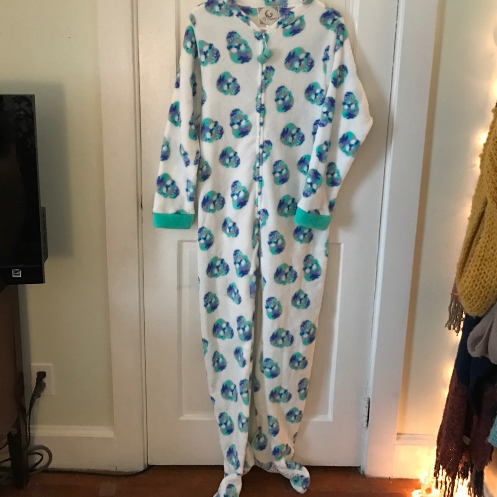 Skull onesie