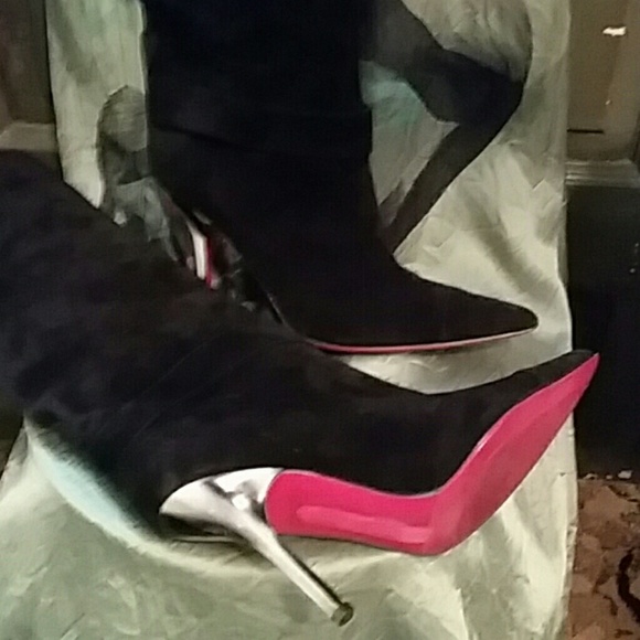 🕷🕸Emanuel Lingaro Tall Suade Boots🕸🕷 - Picture 7 of 7