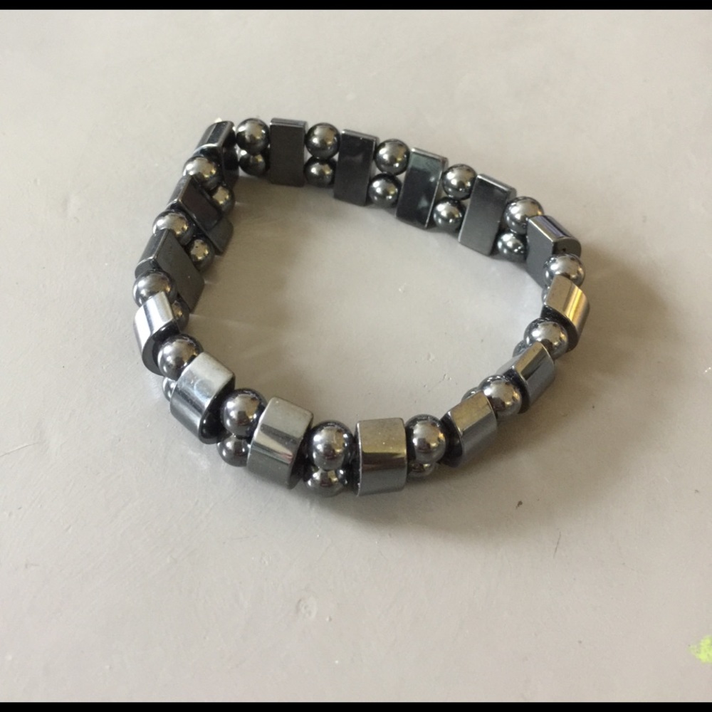 Metal bracelet