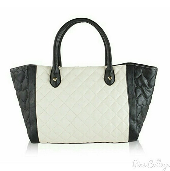 Betsey Johnson Purse w/Charm & Pouch - NWT - Picture 2 of 4