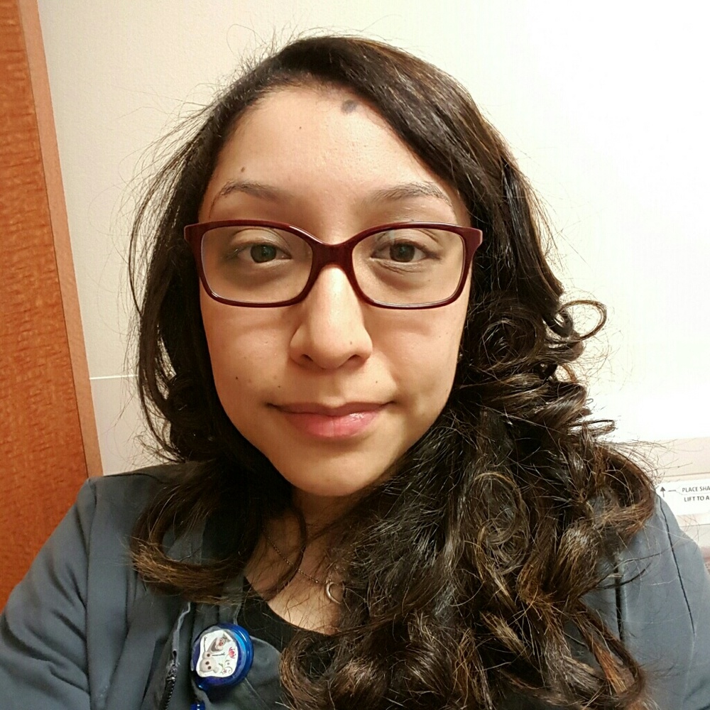 Meet your Posher, Claudia