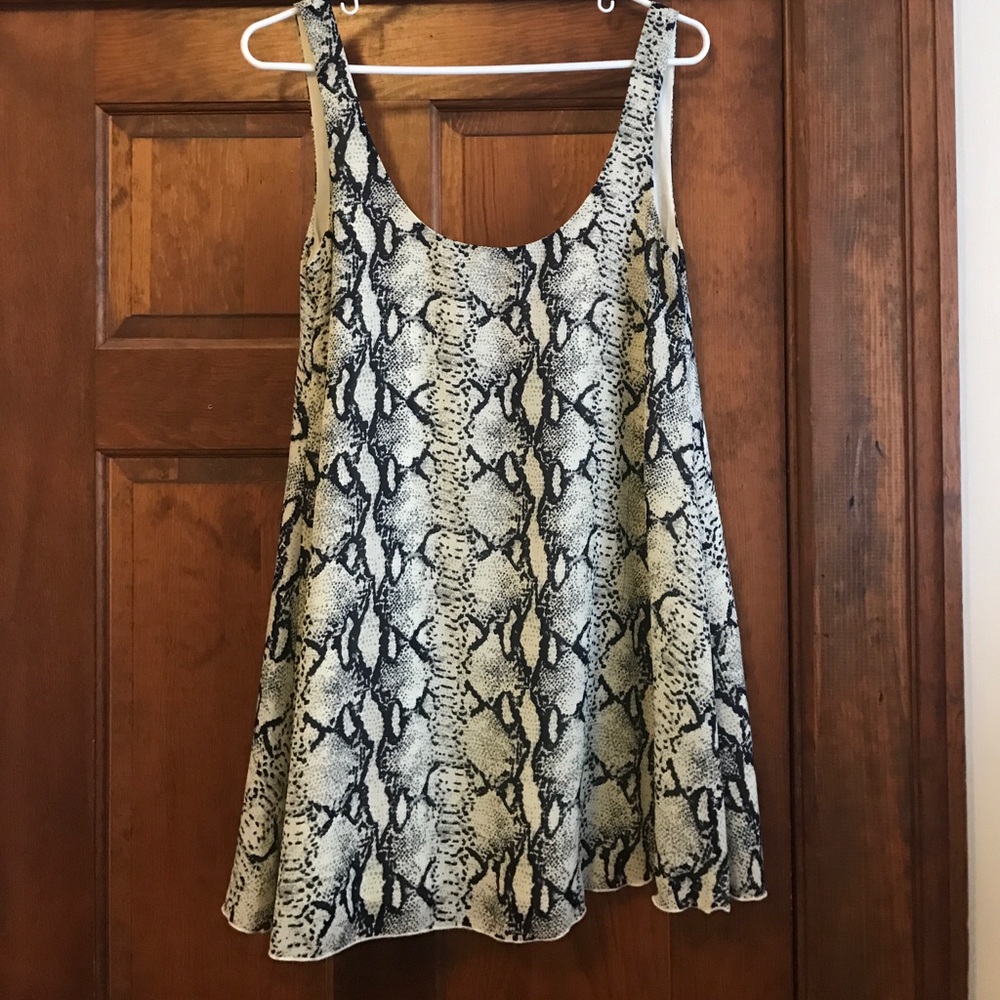 Tobi Snake print shift dress