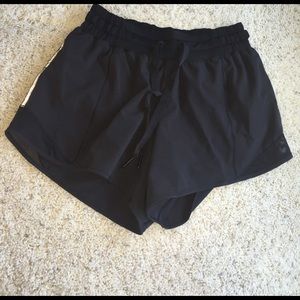 Hotty Hot Shorts NWOT