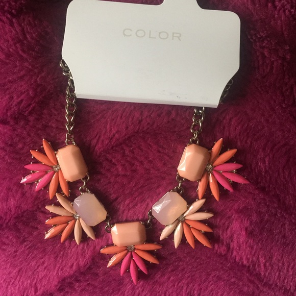 Kohl's Jewelry Kohls Color Statement Necklace Poshmark