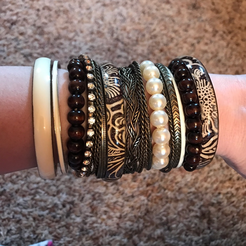 Bracelet assortment