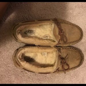 UGGS size 7