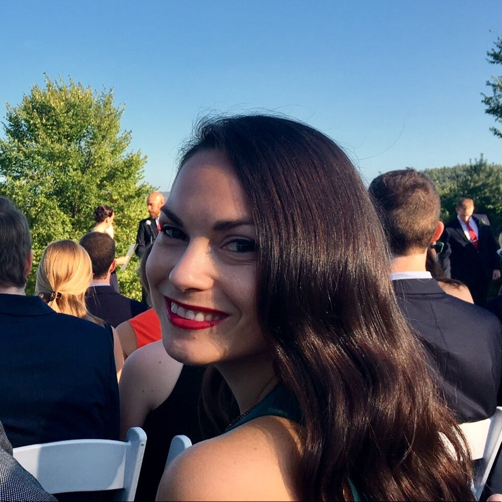 Meet your Posher, Lily