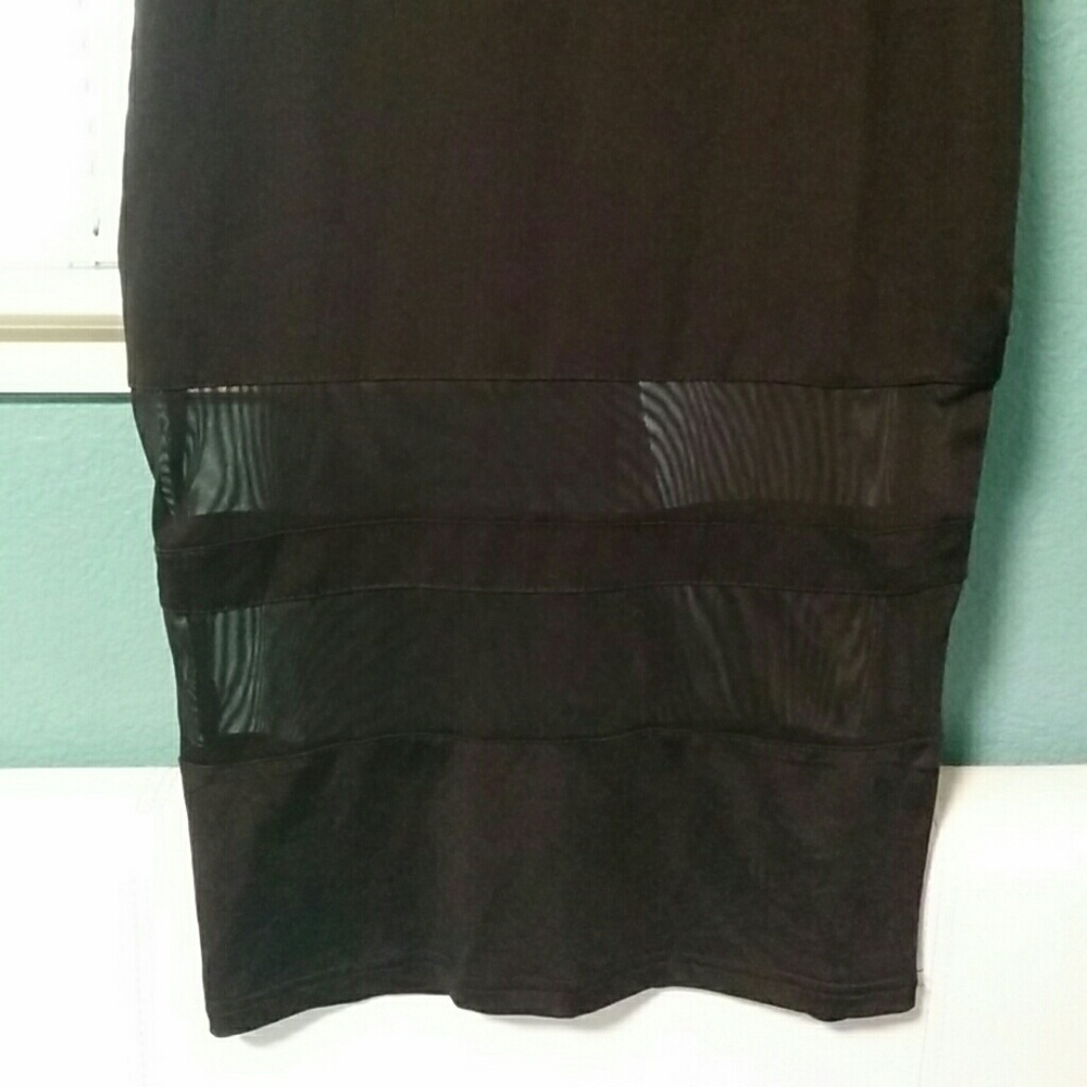 Backless mini - Picture 2 of 3