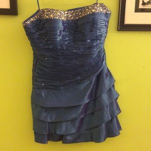 ✨ Blue semi formal/ homecoming dress✨
