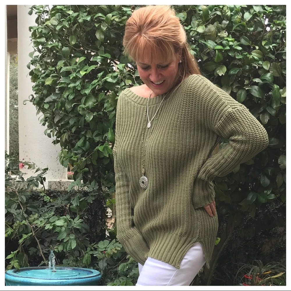 V-Plunge Lace-up Back LS Sweater in Olive - Picture 2 of 8