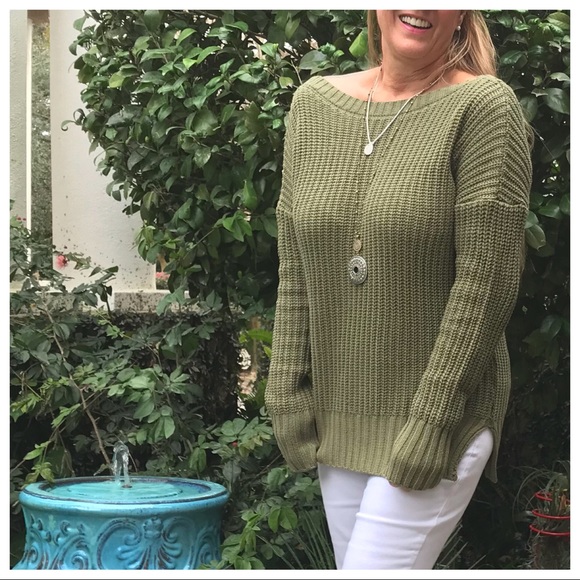 V-Plunge Lace-up Back LS Sweater in Olive - Picture 8 of 8