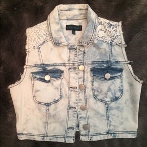 SOLD Kelly Renee women's acid washed jacket size M