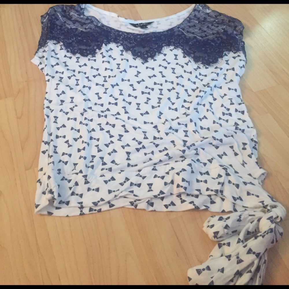 BOGO FREE Juniors top