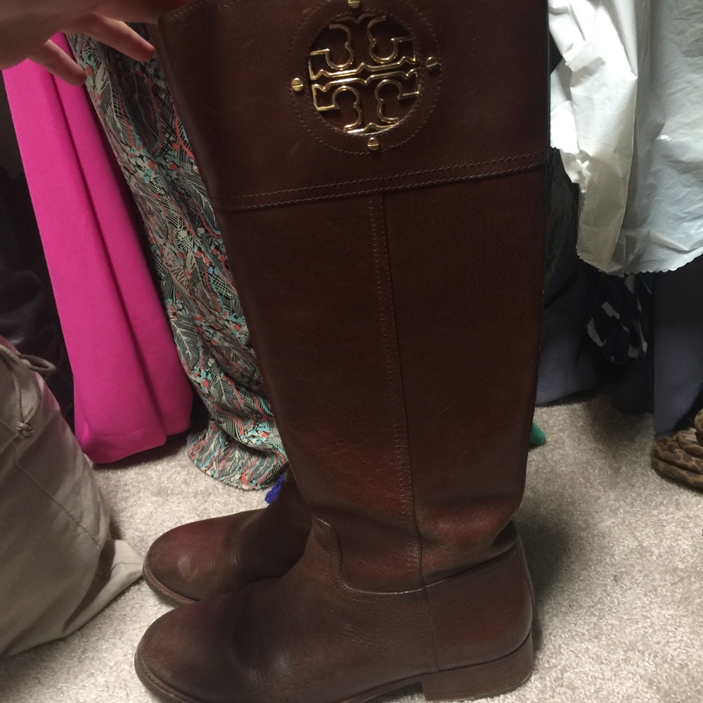 Tory Burch Kiernan boots