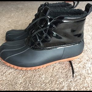 Old Navy Winter Duck Boots