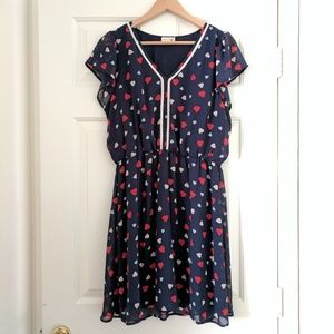 Flutter sleeve heart print dress XXL