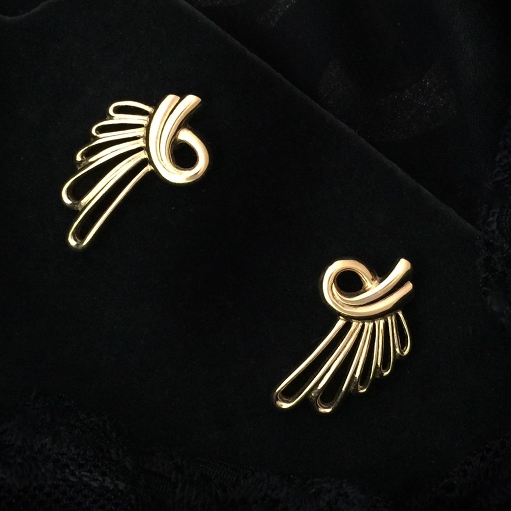 Vintage Gold  "Angel Wing" Pierced Earrings