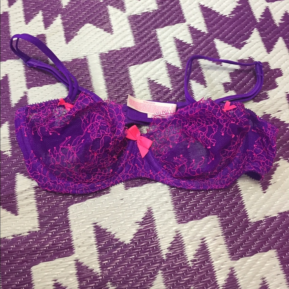 Sexy Victoria Secret Purple/Pink Bra Sz 34B
