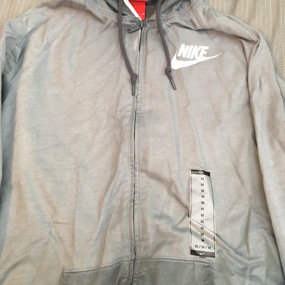 BRAND NEW NIKE ZIPUP JACKET - Picture 2 of 3