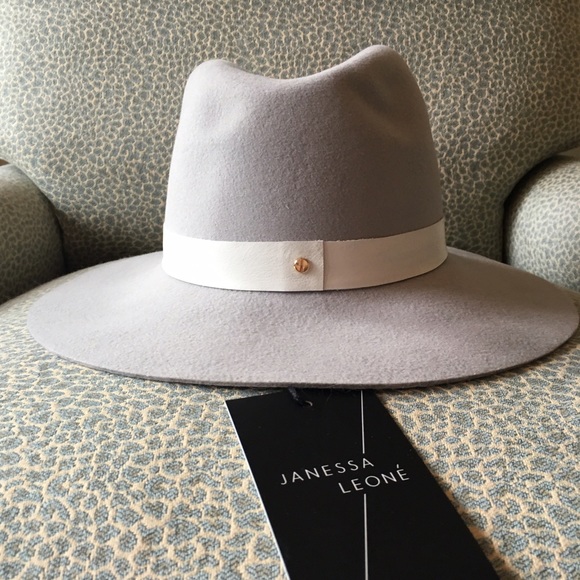 Janessa Leone Hat Wool Felt Henningsen NWT - Picture 2 of 5