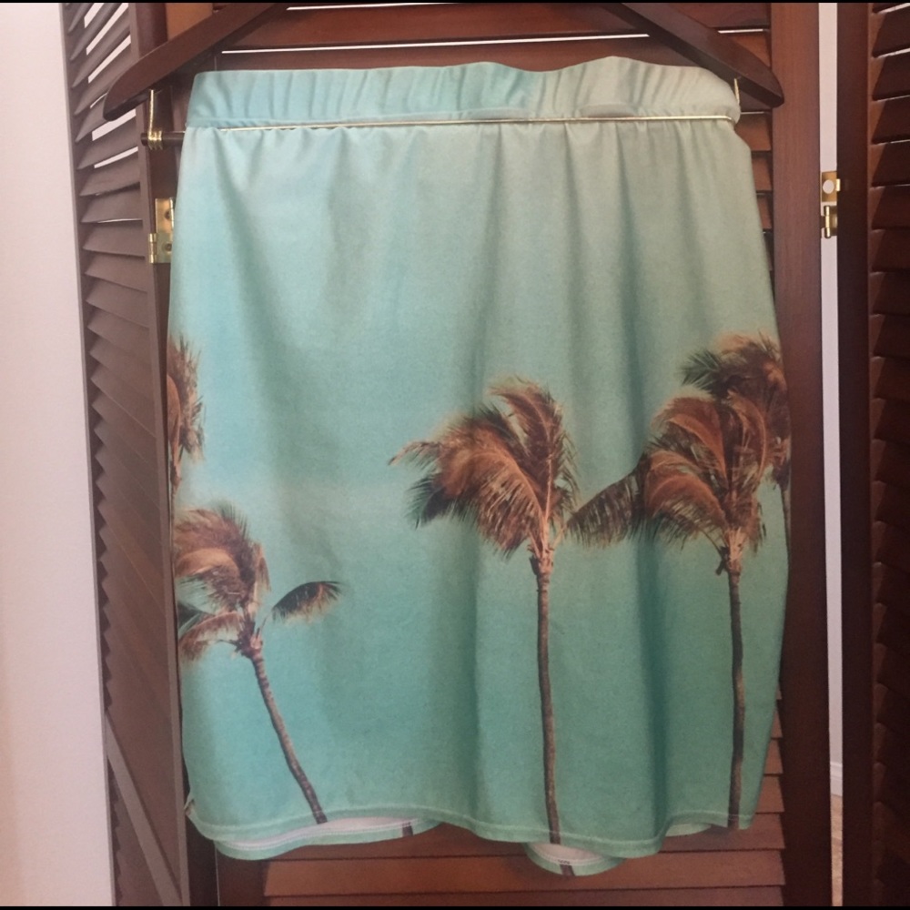 🌺host pick🌈plus lycra palm tree pencil skirt