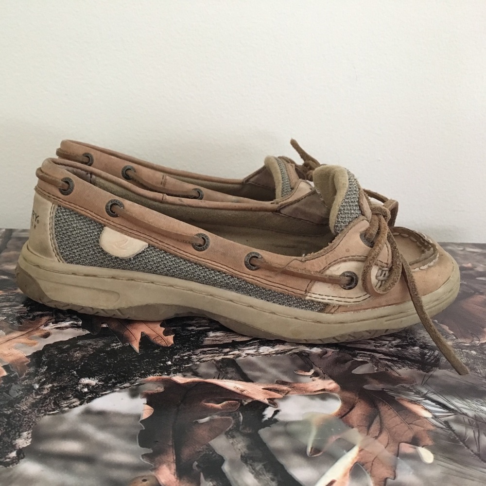 Sperry too-sider