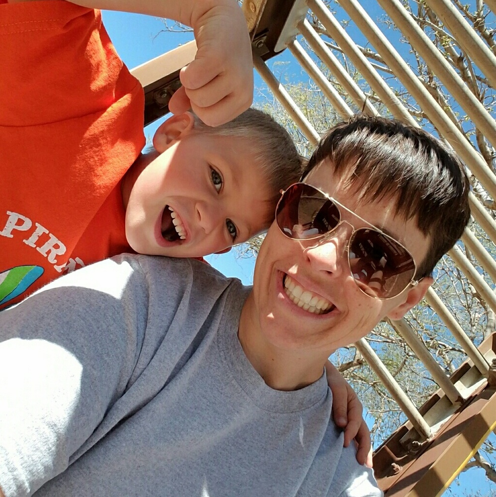 Meet your Posher, Carly