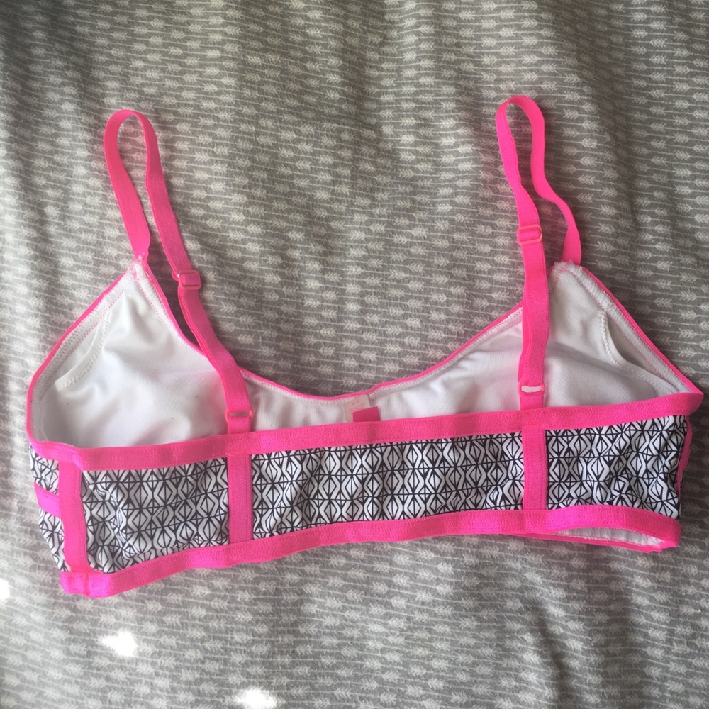 Bathing suit top - Picture 2 of 4