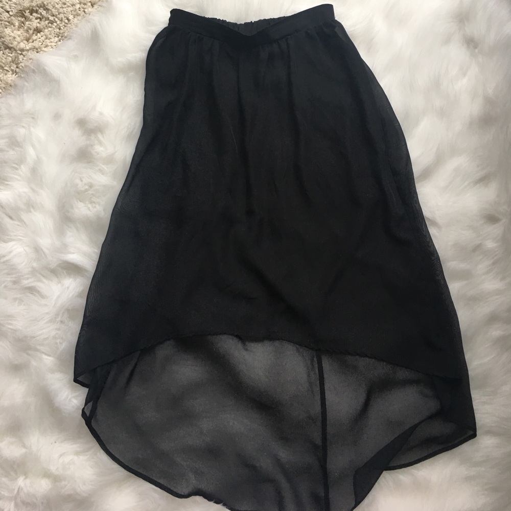Black high low skirt