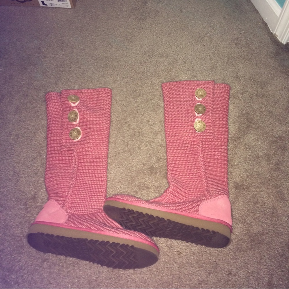 100% AUTHENTIC UGG BOOTS