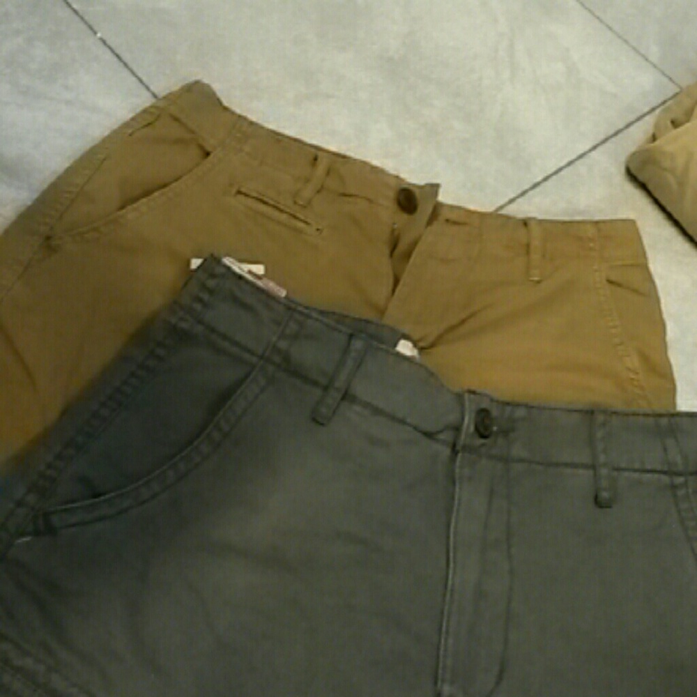 Set of 2 cargo shorts